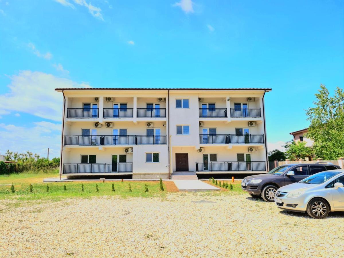 Vila Karen Navodari Exterior photo